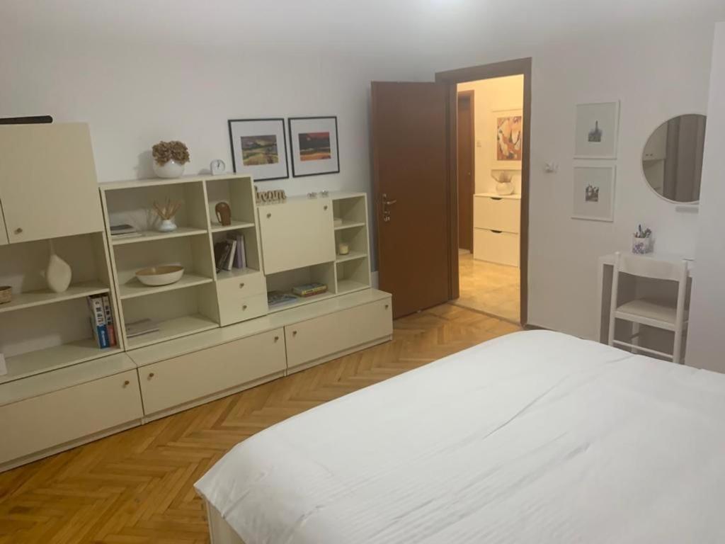 Alea2 Apartment 地拉那 外观 照片