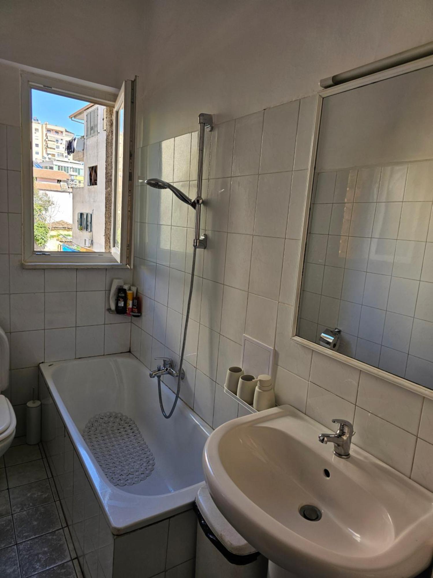 Alea2 Apartment 地拉那 外观 照片